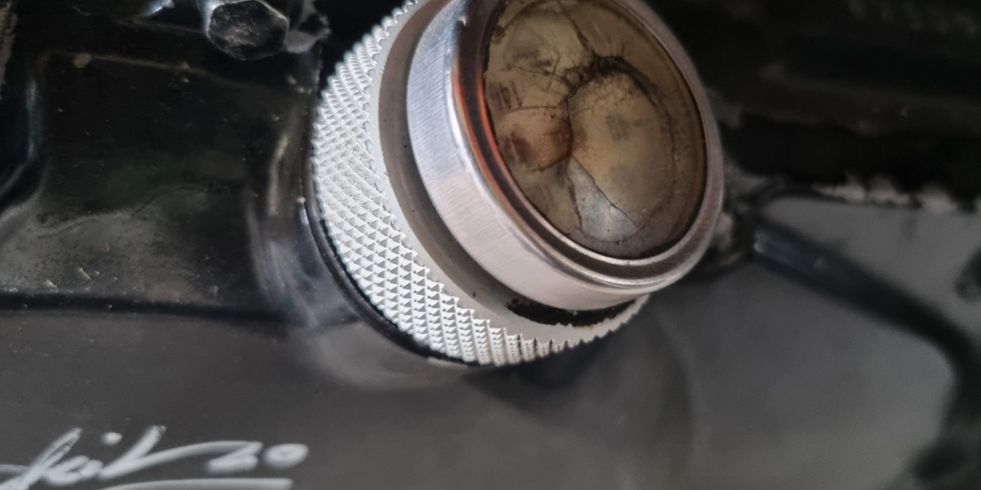 kawaskai_gpz_500s_oel_temperatur_messer